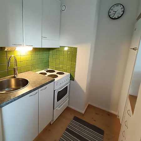 Apartamento Quiet 2-room - Free Parking, Wifi, & Balcony Turku