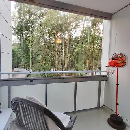 Apartamento Quiet 2-room - Free Parking, Wifi, & Balcony Turku